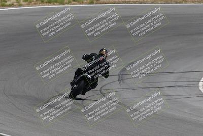 media/Apr-20-2025-AHRMA (Sun) [[393a79c373]]/Race/Group 7/Turn 4b/